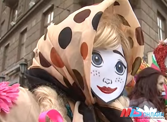 В Волгограде 10 марта пройдет конкурс ростовых масленичных кукол